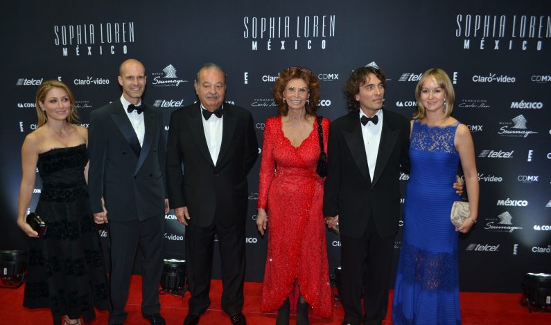 México consiente en grande a Sophia Loren    