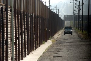 Funcionarios de la Patrulla Fronteriza informaron que este año recibirán agentes adicionales provenientes del sector de El Paso para ayudar a asegurar la frontera. Foto: Notimex