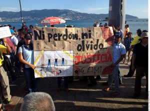 Mexicanos residentes en Roma se manifestarán el jueves para solidarizarse con sus paisanos que han exigido que se aclare el caso de los desaparecidos de Ayotzinapa, Guerrero. Foto: Agencia Reforma