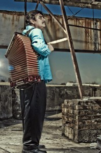 El cantante y compositor mexicano Celso Piña se presentará en el evento. Foto: Notimex