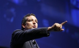 Ted Cruz, así como otros senadores republicanos, prometieron tomar medidas en respuesta a la decisión de Obama. Foto: AP