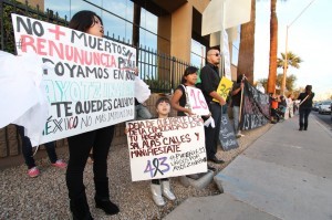 Arizonans join the voices of protest against the disappearance of the 43 students of Iguala,Guerrero, Mexico and have a message for the Mexican government.