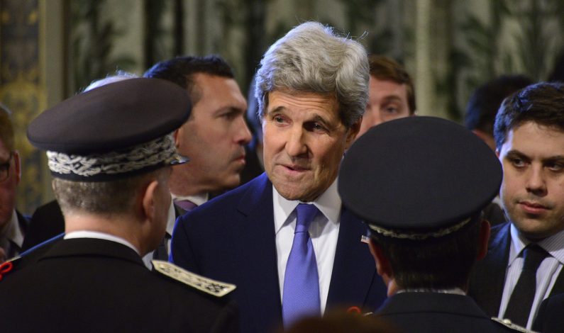 Admite Kerry “profundo interés” de EU en recaptura de “El Chapo”