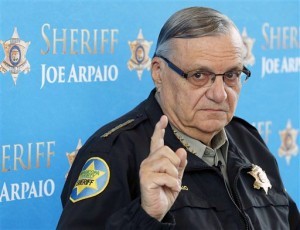 El sheriff es conocido por sus ofensivas contra la inmigración no autorizada. Foto: AP