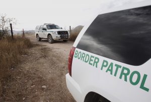 Los inmigrantes serán canalizados de acuerdo con las directrices del Sector Tucson de la Patrulla Fronteriza. Foto: AP