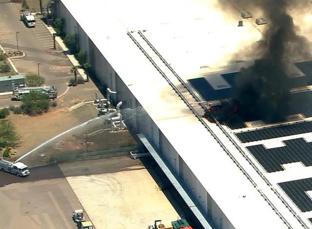 Controlado incendio en planta de Apple en Arizona