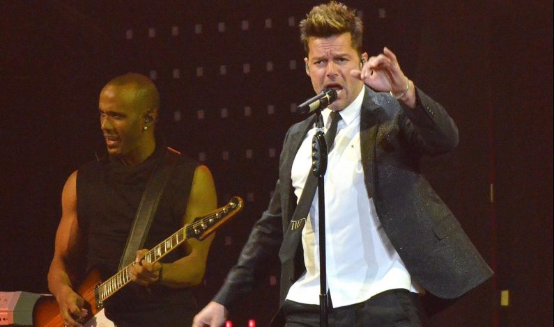 Ricky Martin rompe récord con más de un millón de boletos vendidos de “One World Tour”