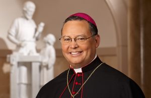 Eduardo A. Nevares, Obispo Auxiliar de la Diócesis de Phoenix. Foto: Cortesía Catholicsun.org
