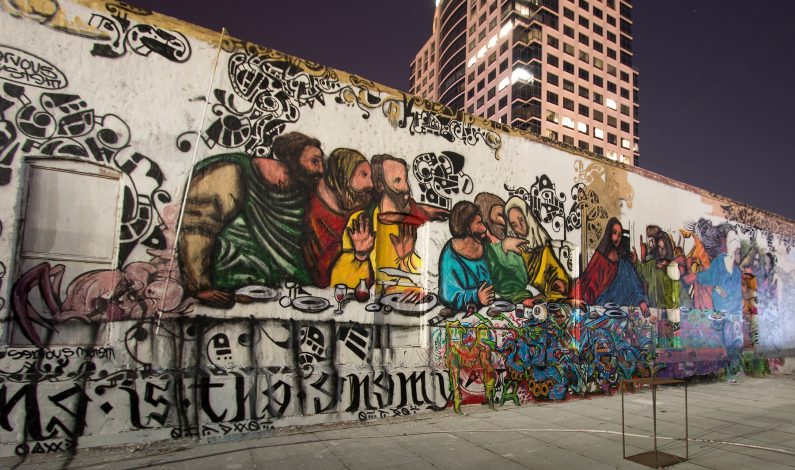 Pintan mural de La Última Cena en Phoenix