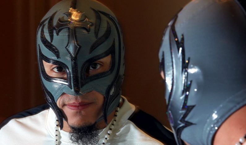 Rey Mysterio sigue invicto en la AAA