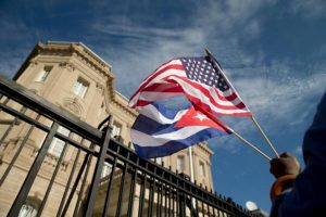 A fines de 2014 el presidente Barack Obama inició un cambio en la política hacia Cuba que derivó en la reanudación de relaciones diplomáticas. Foto: AP
