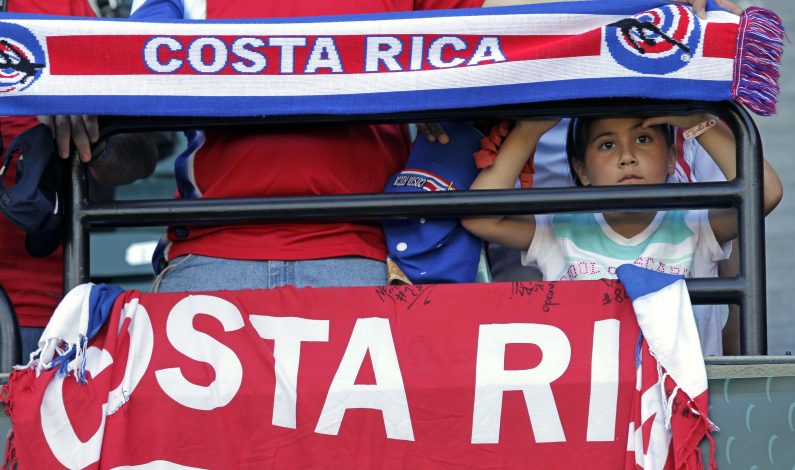 Acosta asegura que Costa Rica perdió temor a México en Copa Oro