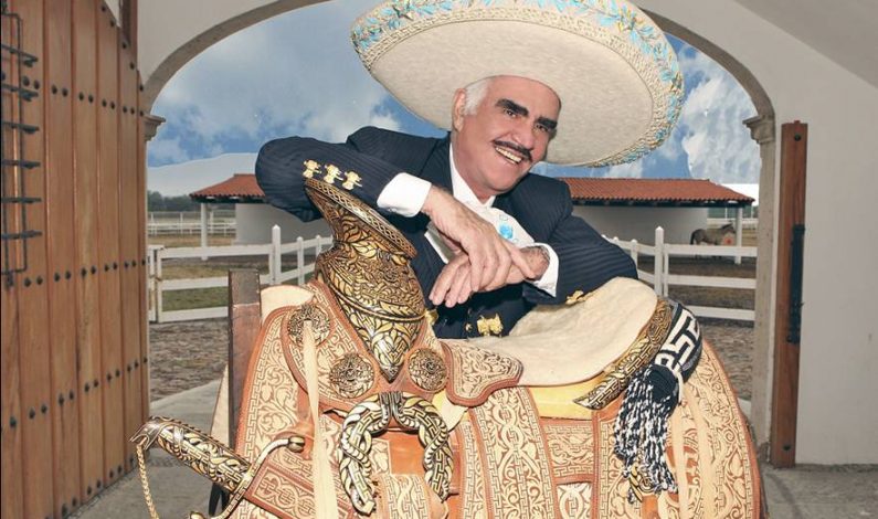 Vicente Fernández confirma su despedida en el Azteca