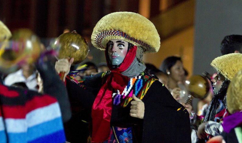 Fiesta multicolor en Mérida