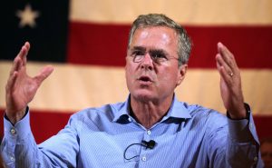 Bush presentó un esbozo de su propuesta el lunes por la mañana antes de viajar a New Hampshire. Foto: AP
