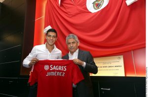 Raúl Jiménez busca triunfar ahora en la Liga de Portugal. Foto: Agencia Reforma