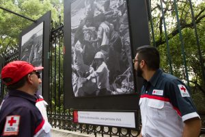 La Secretaría de Gobernación, a través de la Coordinación Nacional de Protección Civil inauguró la exposición fotográfica “Sismos de 1985 en la memoria de México”. Foto: Notimex