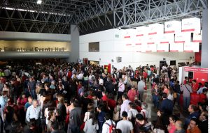 Feria Internacional del Libro  Aún no se cuentan con cifras oficiales, pero durante su segundo día, la Feria Internacional del Libro ha estado abarrotada de visitantes. Foto: AR