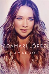 Portada del nuevo libro de Adamari López, "Amando". Foto: Celebra vía AP