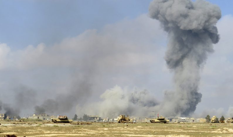 Bombardean aviones franceses dos enclaves del Estado Islámico en Irak