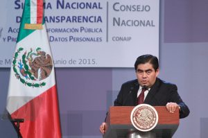 Miguel Barbosa, coordinador de la bancada del PRD en el Senado de la República. Foto: Notimex
