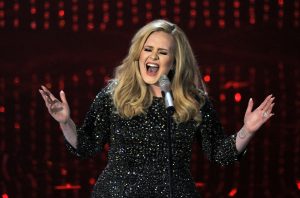 Durante la primera mitad de 2016, Adele cantará en varias localidades de Europa, incluidas ciudades de Inglaterra, Escocia, Noruega, Italia, Alemania, Suiza, Portugal, Holanda, Francia y Bélgica. Foto: AP