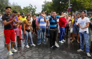 El aumento de inmigrantes cubanos refleja el miedo a un posible cambio a la Ley de Ajuste Cubano que posibilita a aquellos que lleguen por tierra a territorio estadunidense a obtener la residencia después de un año. Foto: AP