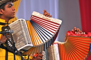 La Organización de las Naciones Unidas para la Educación, la Ciencia y la Cultura (UNESCO), incluyó a la música vallenata tradicional de Colombia en la Lista de Patrimonio Cultural Inmaterial de la Humanidad en necesidad de salvaguardia Urgente. Foto: Notimex