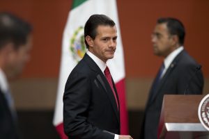 Enrique Peña Nieto aseguró que la detención de Guzmán Loera confirma a México que sus instituciones tienen las capacidades suficientes para combatir al crimen organizado. Foto: AP