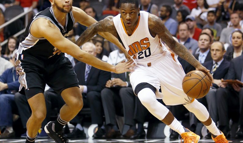 Mills emboca 6 triples y Spurs derrotan a Suns