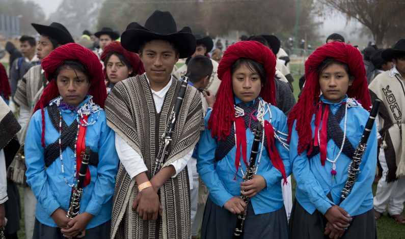 Francisco se encuentra con el mundo indígena en Chiapas