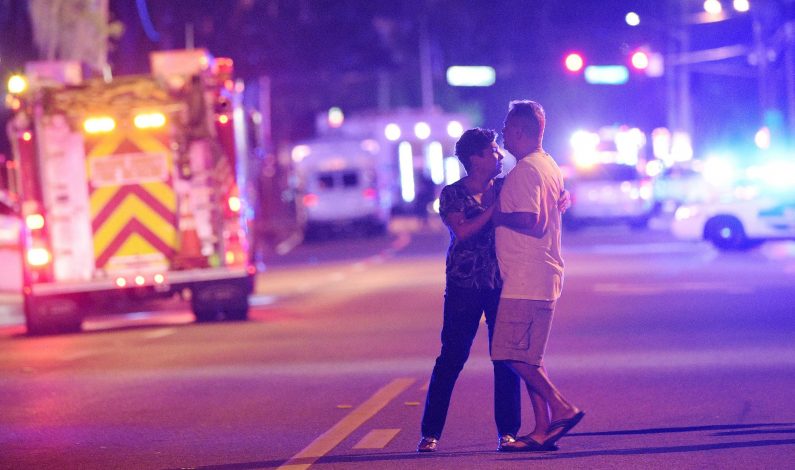 Advierten de estafas en caridades para víctimas de tragedia en Orlando