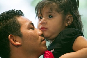 El Consulado de Guatemala en Phoenix ofrecerá servicios para toda la familia. Foto: AP