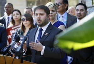 La enmienda fue escrita por el representante demócrata de Arizona  Ruben Gallego. Foto: AP