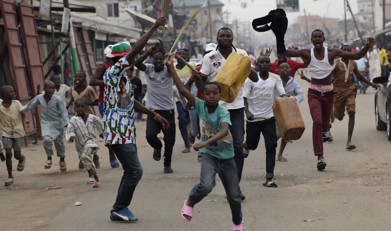 Más de 800 mil niños obligados a huir de violencia en Nigeria: Unicef