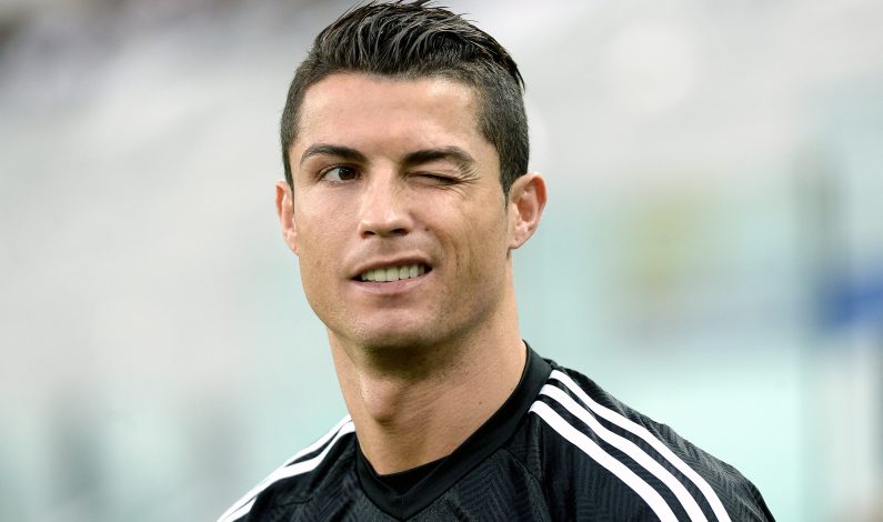 ‘CR7’ lidera lista de futbolistas mejor pagados del mundo