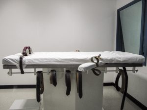 Nebraska se convirtió la víspera en la entidad número 19 en abolir la pena de muerte en Estados Unidos. Foto: AP