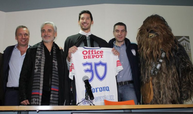 Pachuca presentó a sus refuerzos al estilo Star Wars