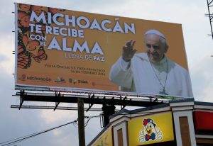 La imagen del Papa Francisco podrá verse a un costado de espectaculares y pendones con que se vestirá a la ciudad de Morelia. Foto: Notimex