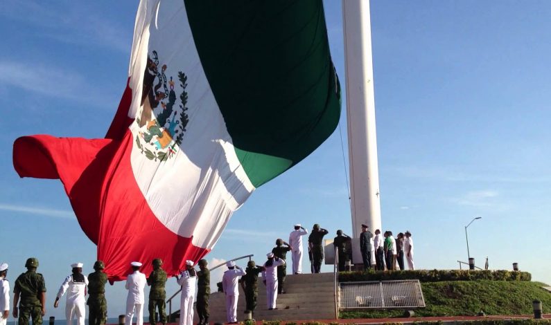 24 de febrero, día de la Bandera de México