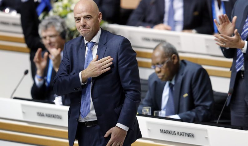 Infantino es elegido presidente de la FIFA