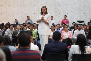 60329187. México, 29  Mar.  2016 (Notimex-Especial).- Claudia Ruiz Massieu, secretaria de Relaciones Exteriores encabezó el lanzamiento del programa "Jóvenes por Migrantes", iniciativa conjunta de la  Secretaria de Relaciones Exteriores, a través del Instituto de los Mexicanos en el Exterior, el Instituto Nacional del Emprendedor de la Secretaria de Economía, el Instituto Mexicano de Ejecutivos de Finanzas y el Gobierno del Estado de Michoacán. NOTIMEX/FOTO/ESPECIAL/COR/POL/