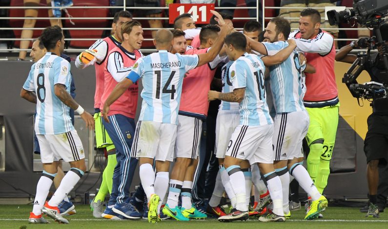 Fernández y Lavezzi descartados para la final en Copa América
